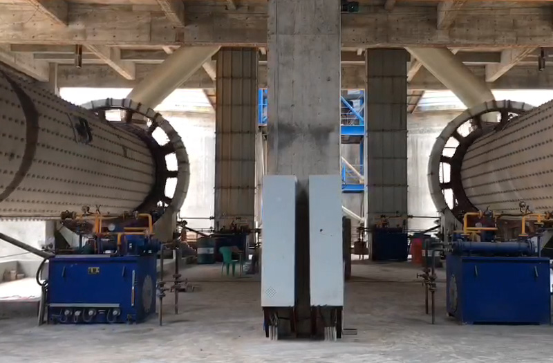 91精品国产一区二区三区动漫集团两台磨机使用现场